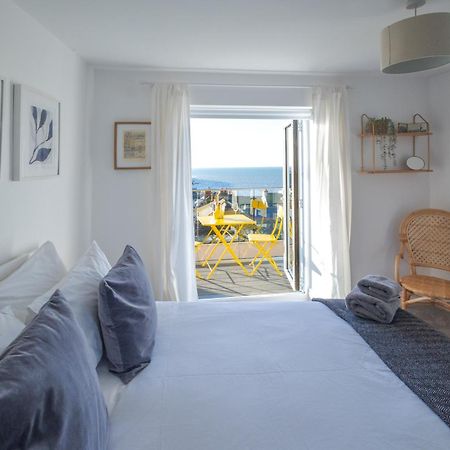 Bright & Beautiful 4 Bedroom House With Sea Views Portland Exterior foto