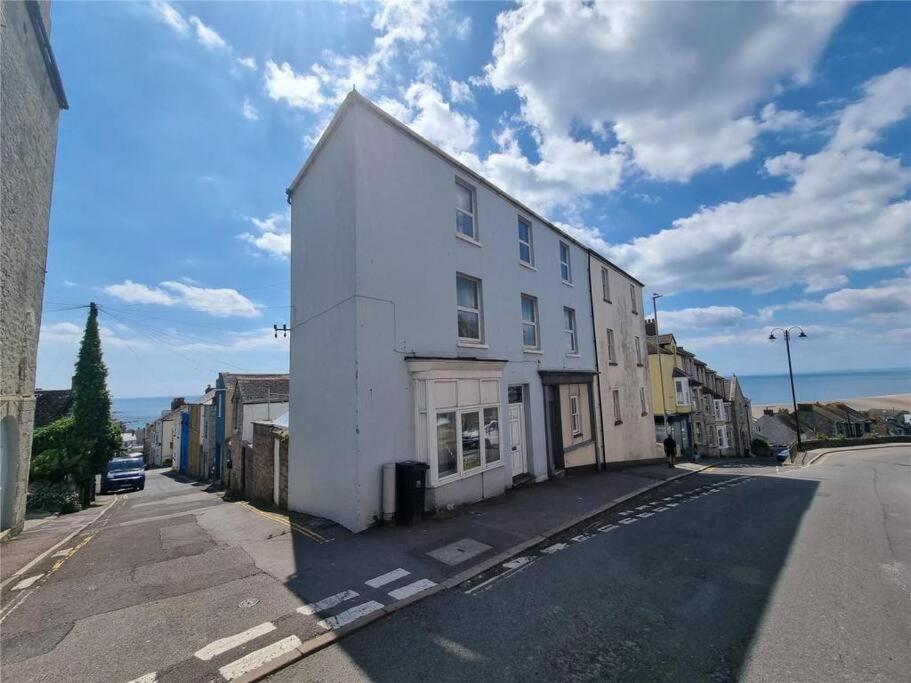 Bright & Beautiful 4 Bedroom House With Sea Views Portland Exterior foto